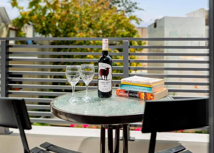 Rhodes Retreat & Getaway *